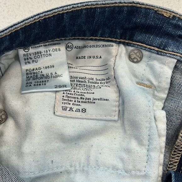 Women’s AG Distressed Jeans - Picture 9 of 10